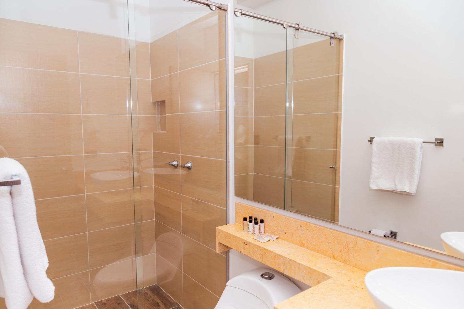 מדיין Hotel Laureles Loft מראה חיצוני תמונה